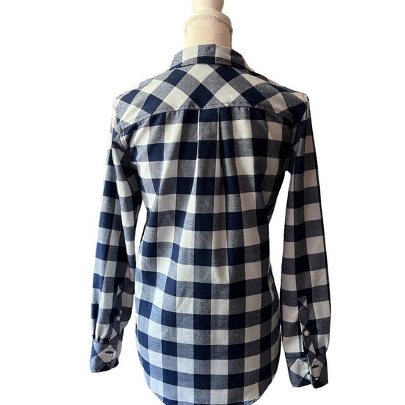 VINEYARD VINES WOMENS BLUE AND WHITE CHECKERED LONG SLEEVE BUTTONED DOWN SHIRT - Picture 4 of 10